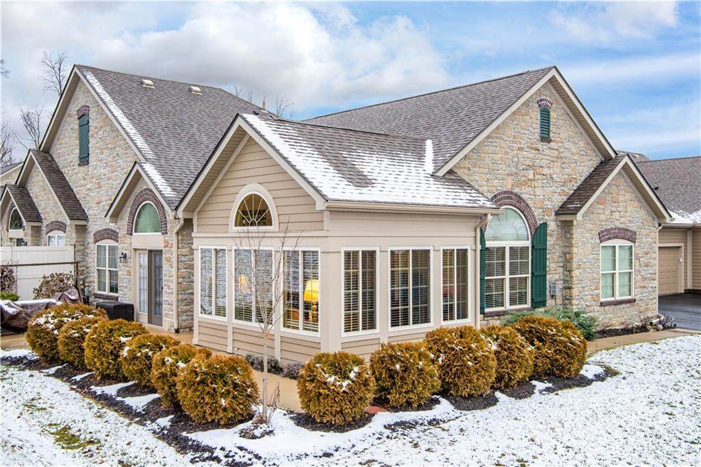 2471 Locust Hill Boulevard - Photo 1