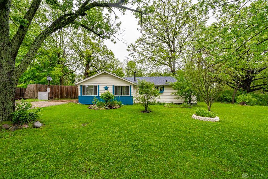 8920 Lambert Avenue - Photo 1