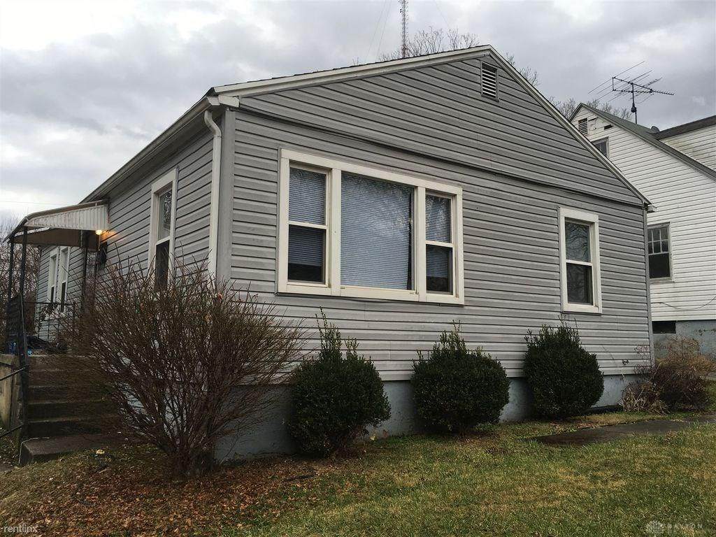 820 Oakleaf Drive - Photo 1