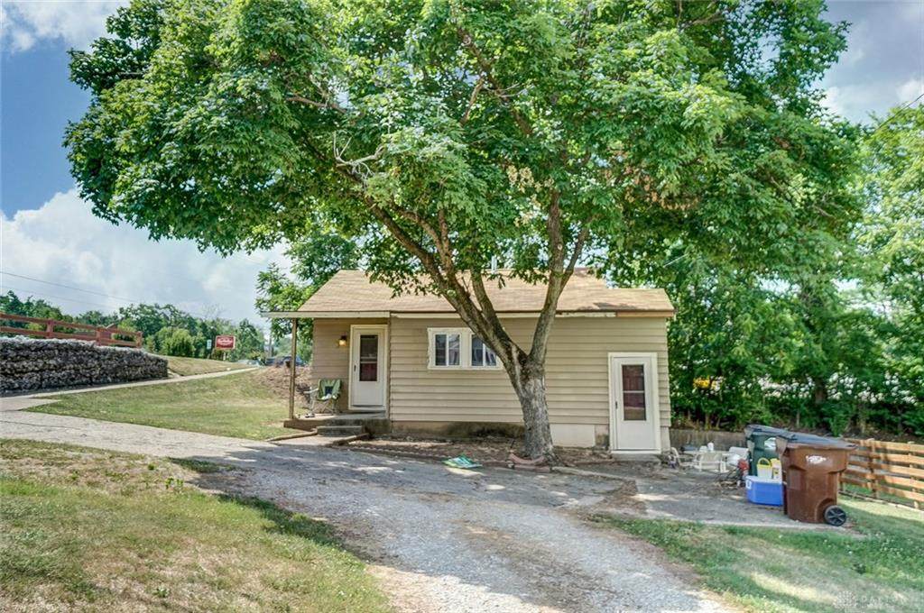916 Main Street - Photo 1
