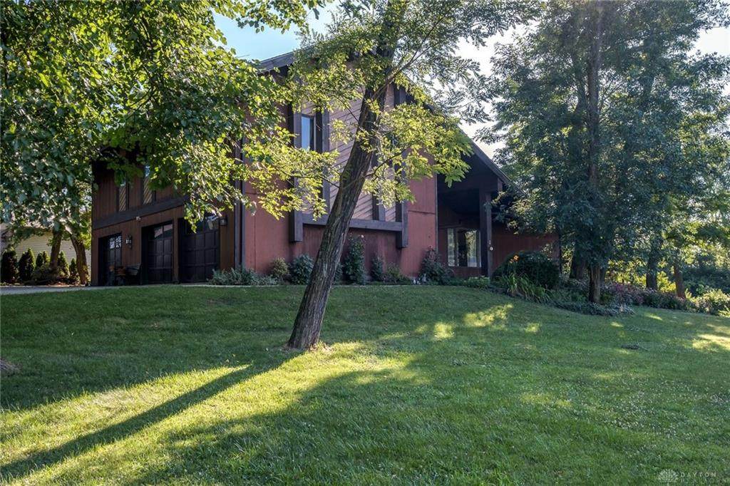 860 Helke Road - Photo 1