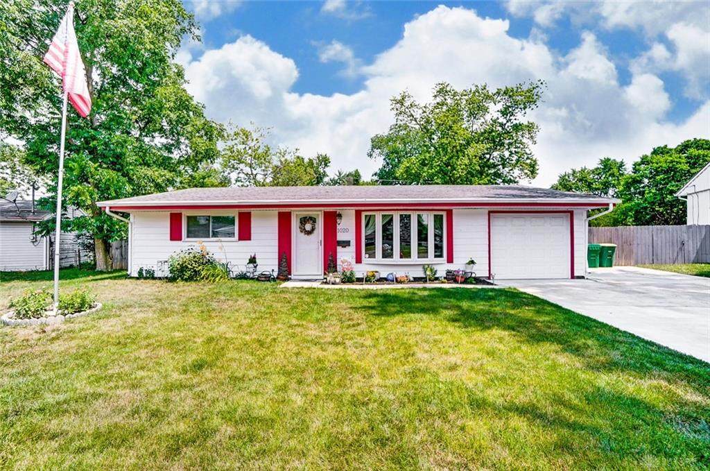 1020 Frayne Drive - Photo 1