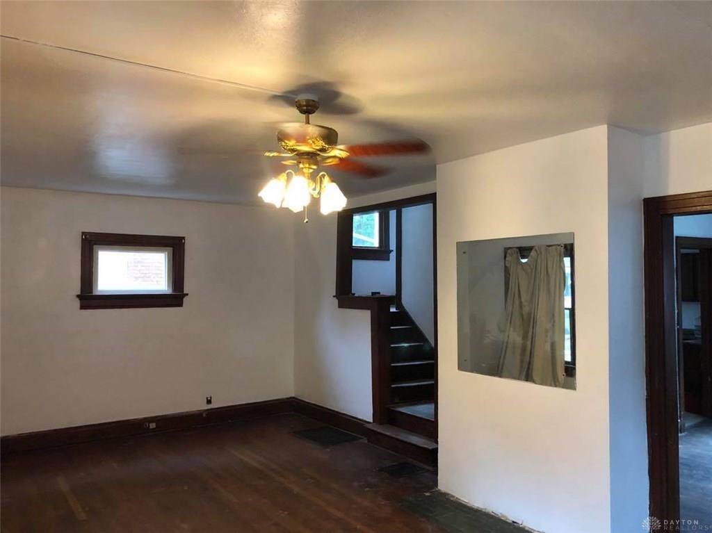 228 Kenwood Avenue - Photo 1