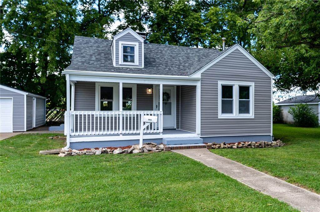 1121 Harvard Avenue - Photo 1