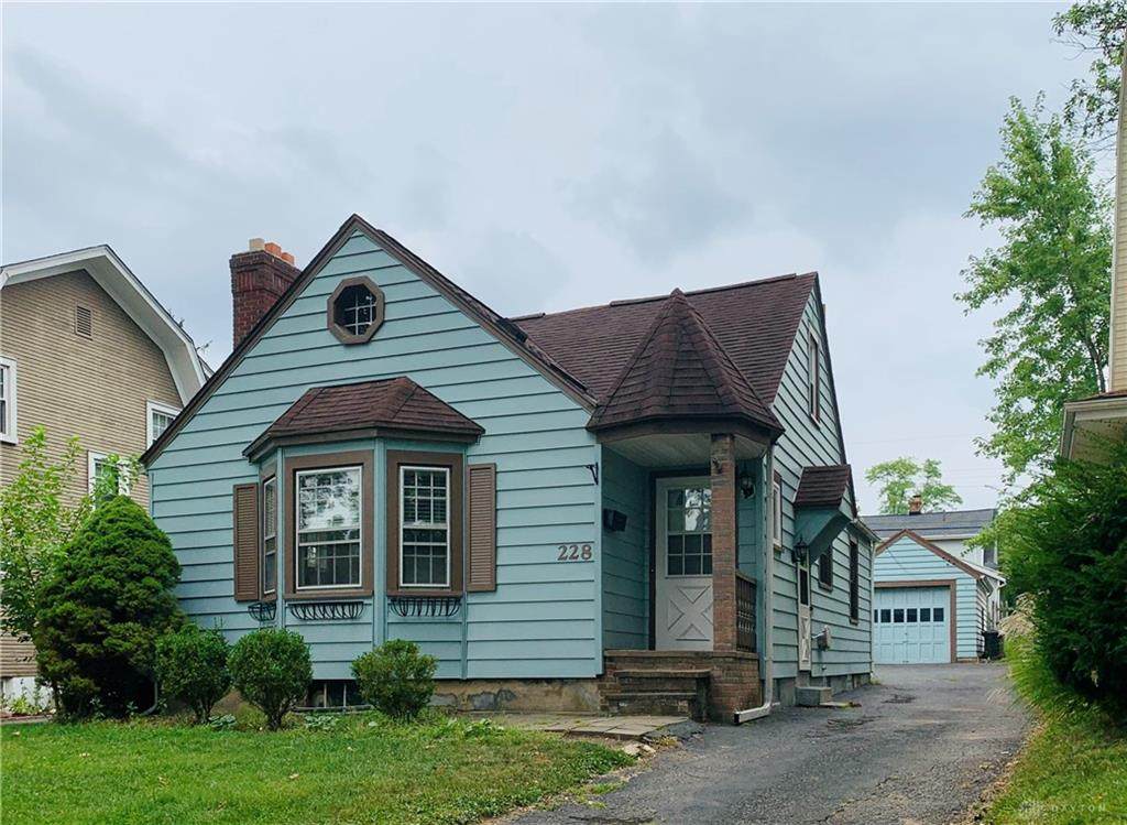 228 Peach Orchard Avenue - Photo 1