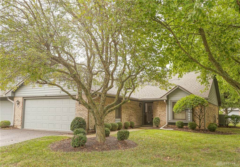 552 Winona Drive - Photo 1