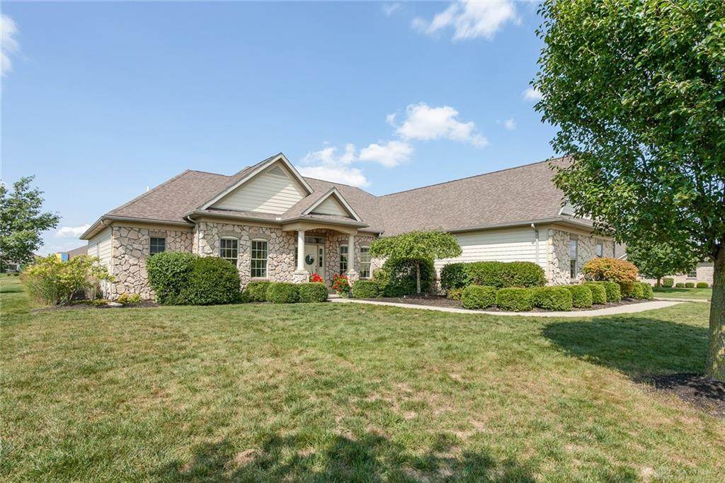 1200 Thornapple Way - Photo 1