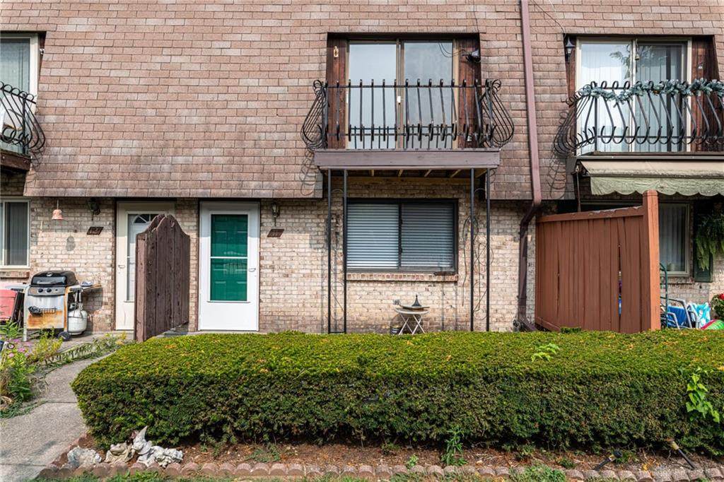 7815 Main Street - Photo 1