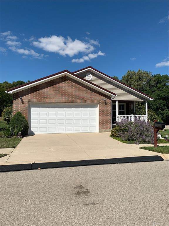 555 Park Hills Crossing - Photo 1