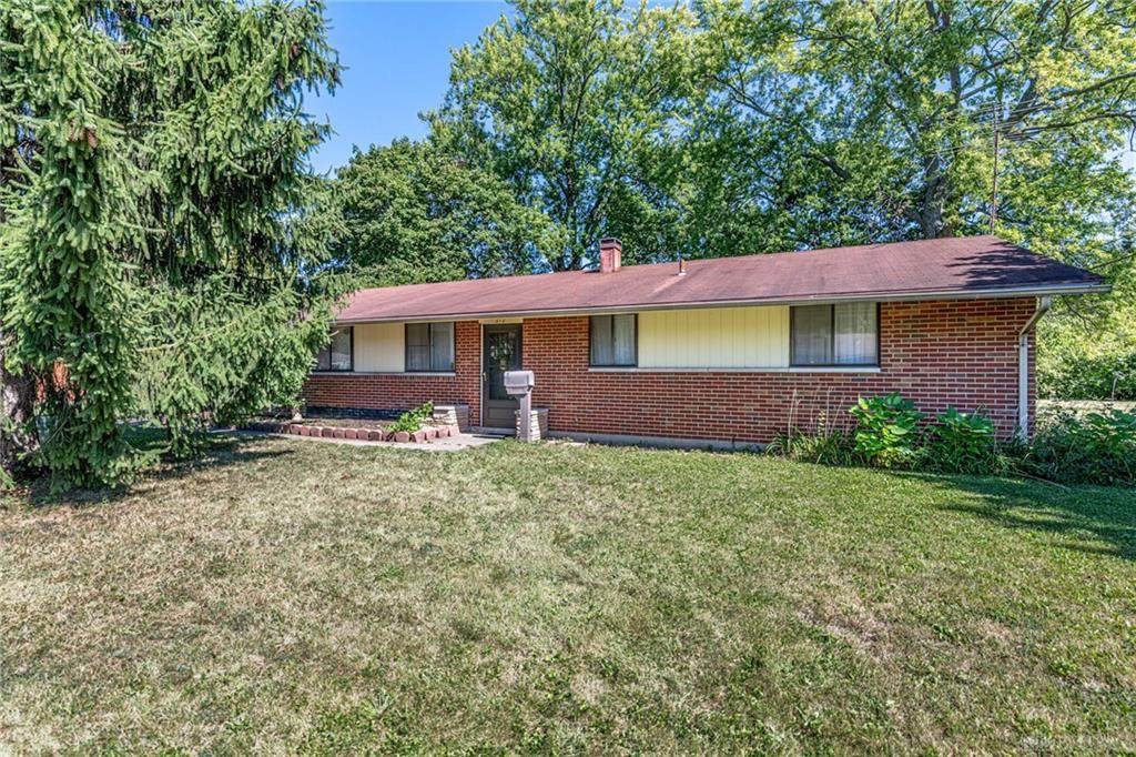 212 Eppington Drive - Photo 1