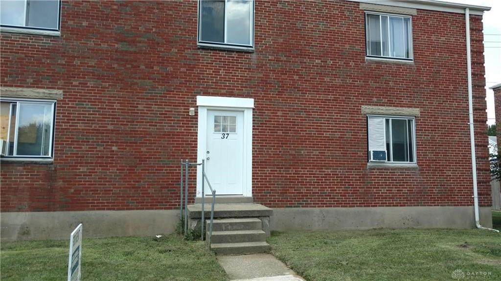 45 Wright Avenue - Photo 1