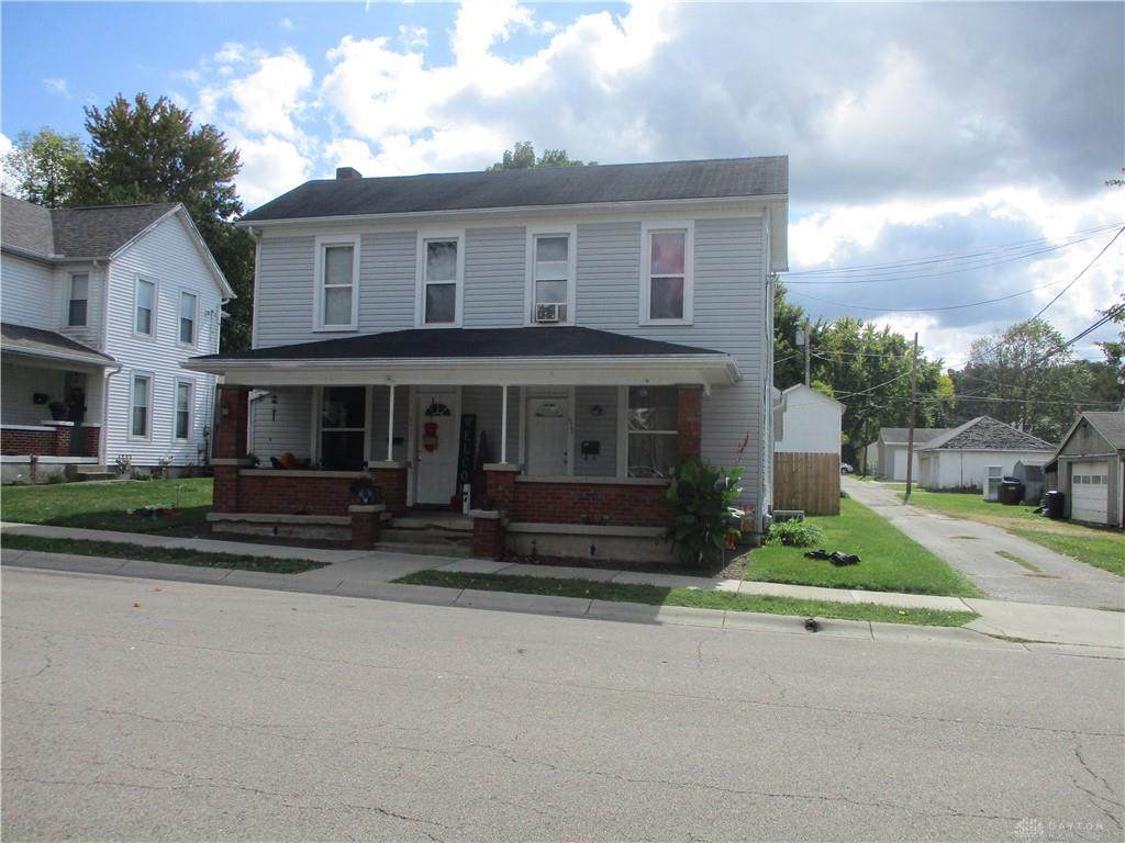 512 Montgomery Street - Photo 1