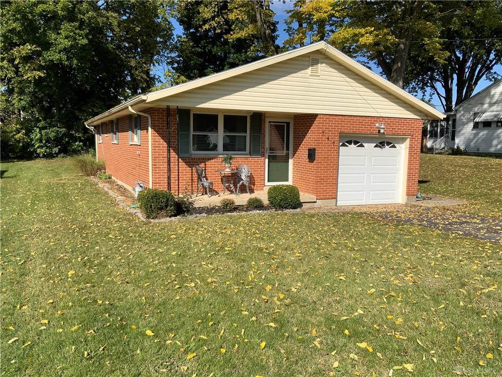 747 Pearl Street - Photo 1