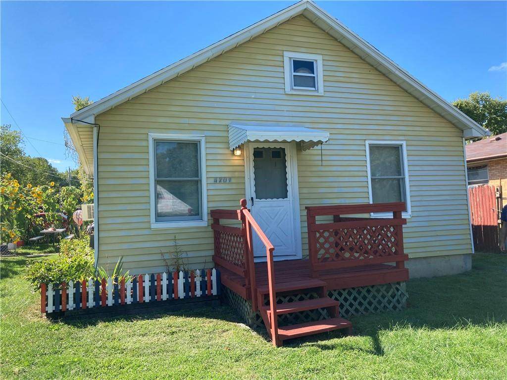 4701 Ross Avenue - Photo 1