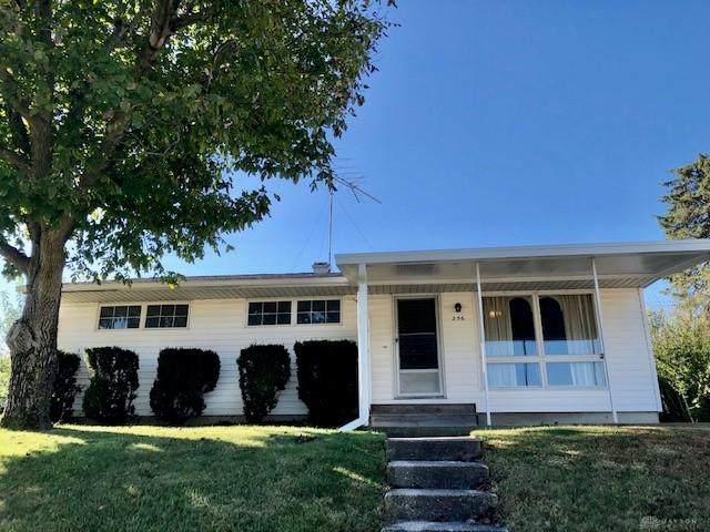 256 Doris Drive - Photo 1