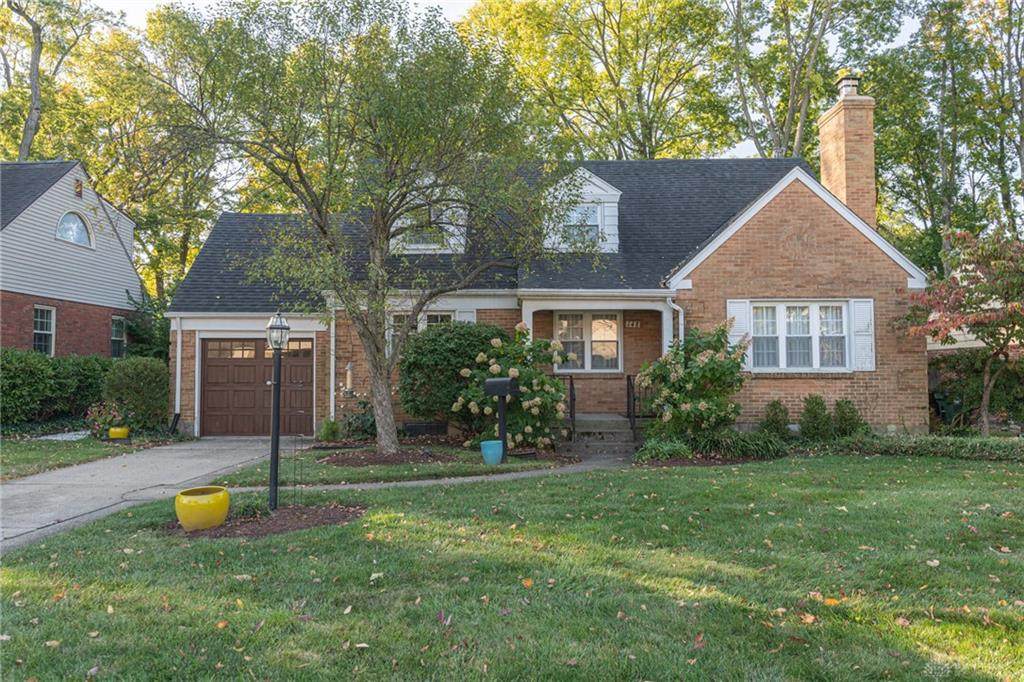 148 Chatham Drive - Photo 1