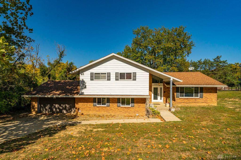1740 Staunton Drive - Photo 1