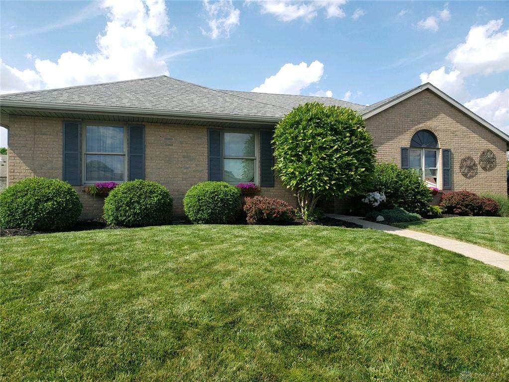 524 Sycamore Drive - Photo 1