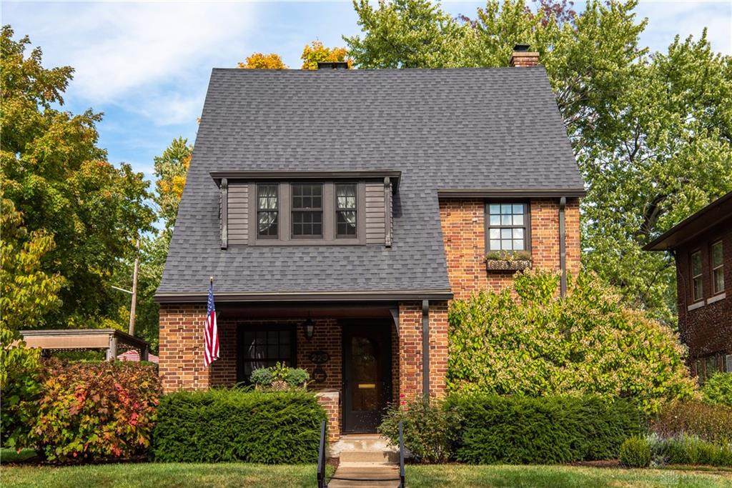 223 Oak Knoll Drive - Photo 1