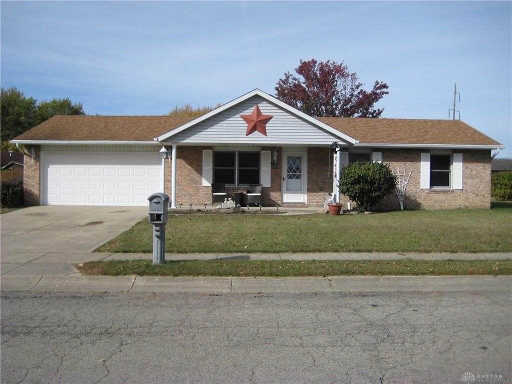 414 Sycamore Drive - Photo 1