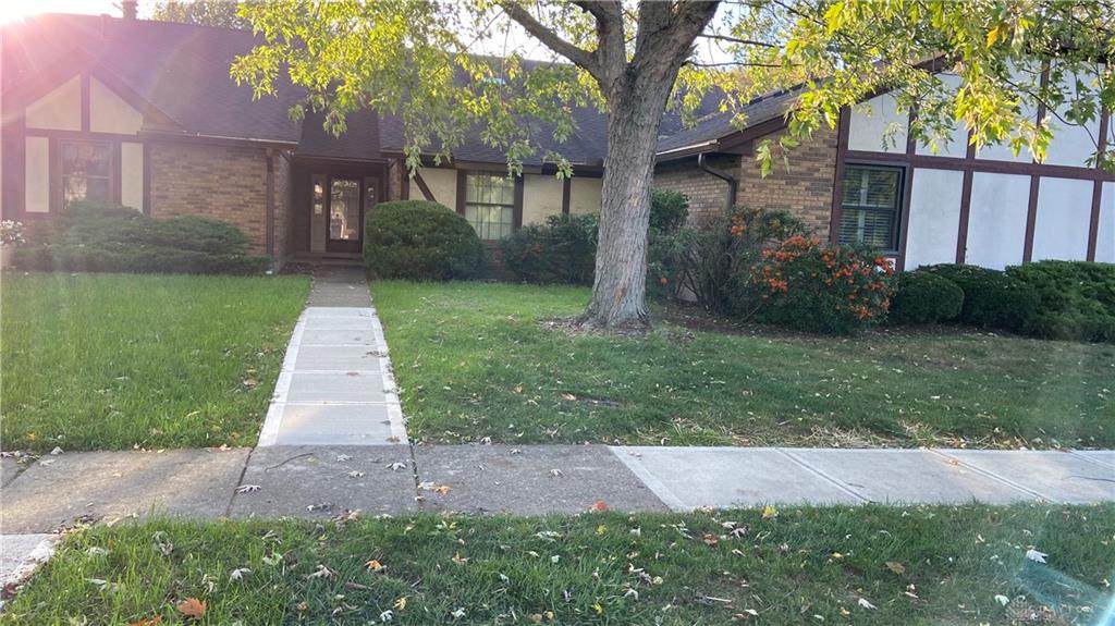 722 Pine Needles Drive - Photo 1