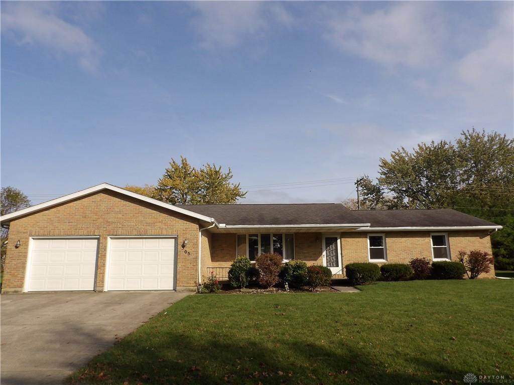305 Briarwood Drive - Photo 1
