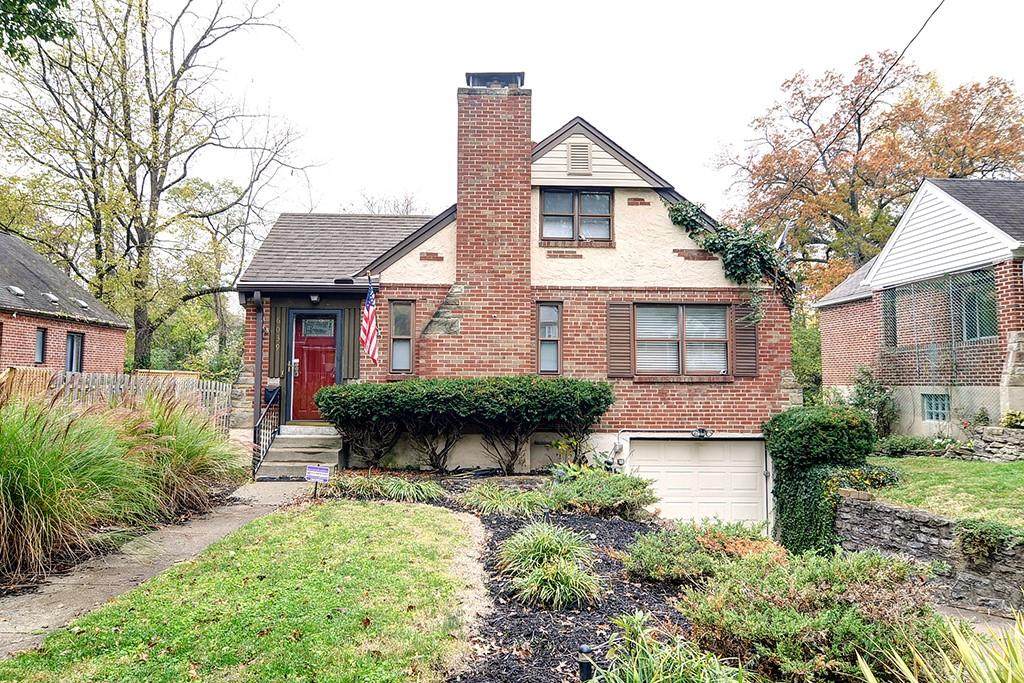 6039 Pawnee Drive - Photo 1