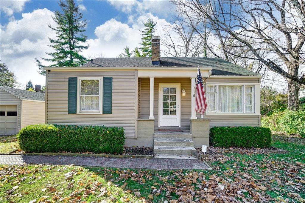 3691 Highmont Street - Photo 1