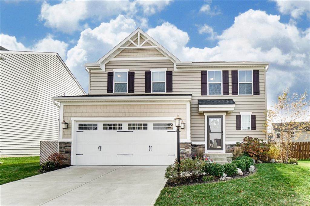 1112 Baywood Drive - Photo 1