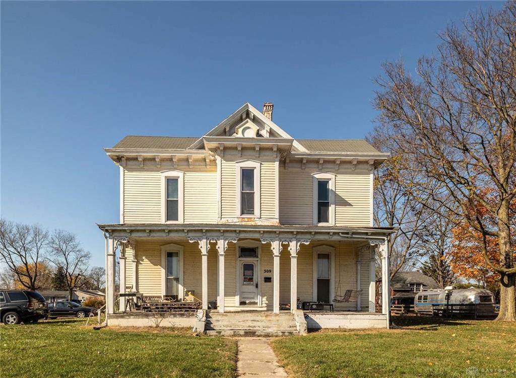 309 Oxford Avenue - Photo 1