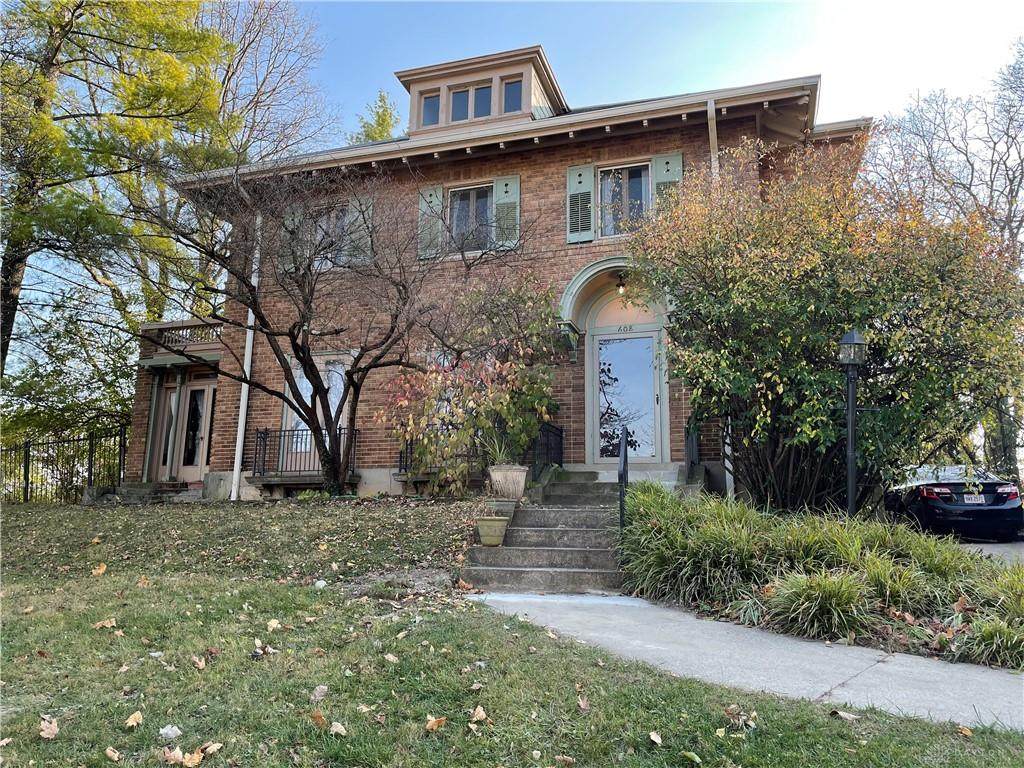 608 Ridgedale Road - Photo 1