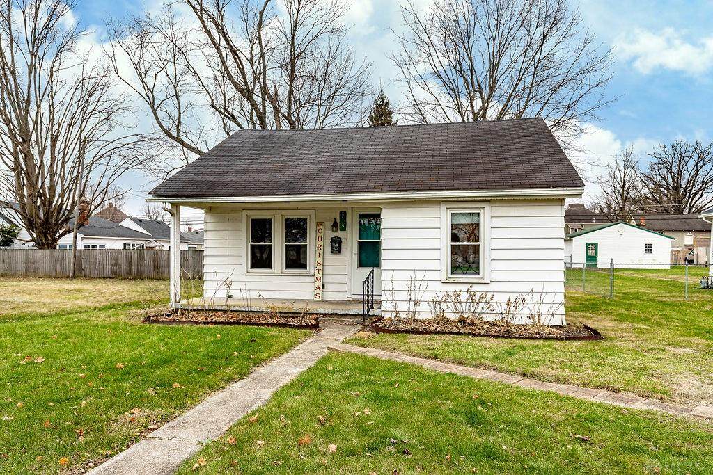 715 Somers Street - Photo 1