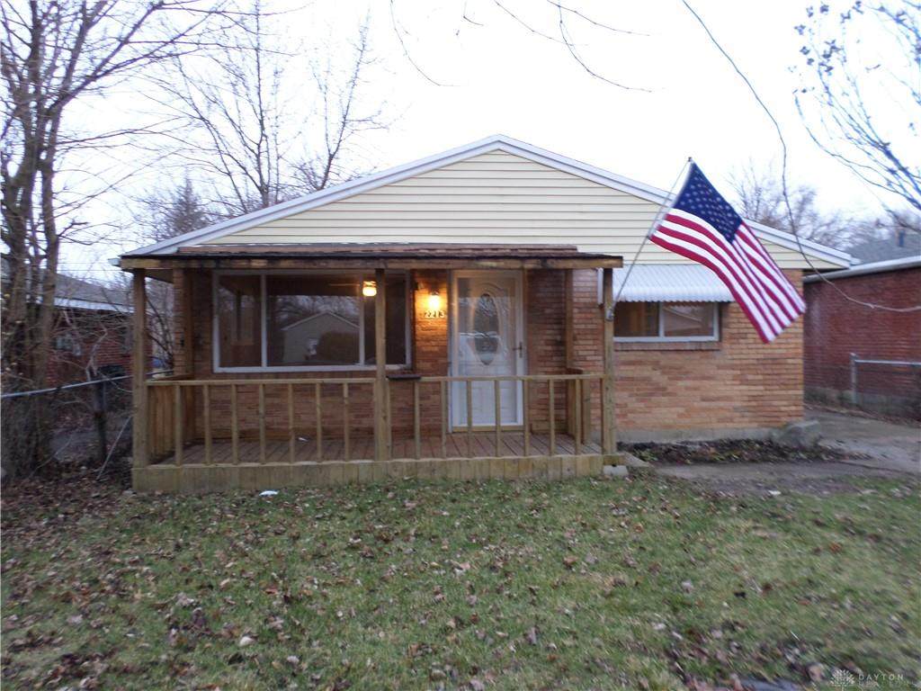 2213 Martin Avenue - Photo 1
