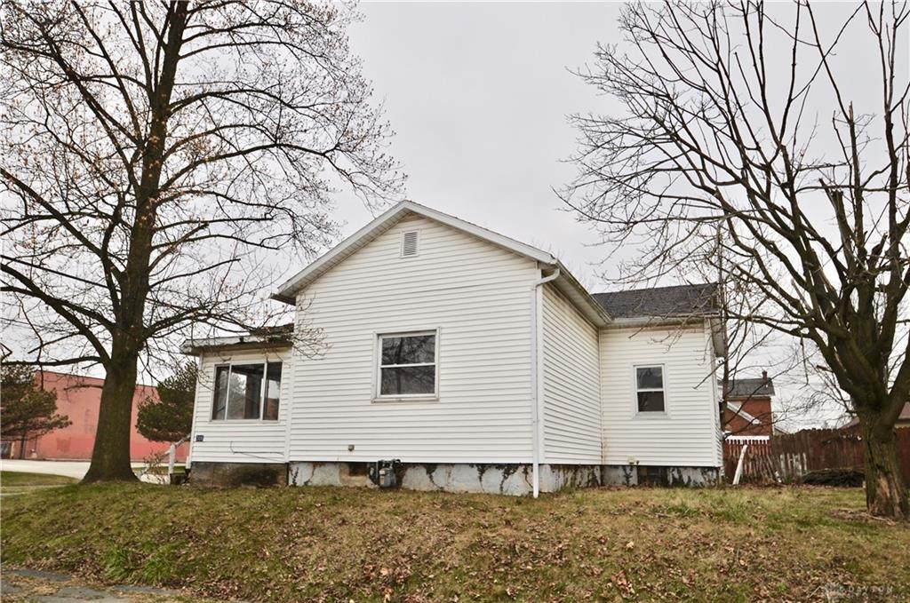 300 12th Street - Photo 1