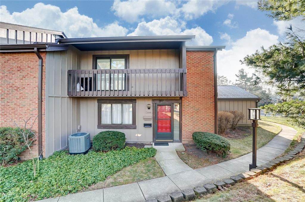 6099 Quinella Way - Photo 1
