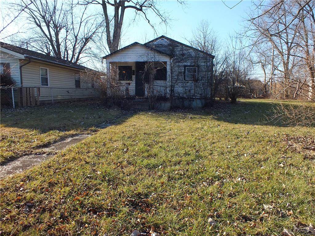 737 Whitmore Avenue - Photo 1