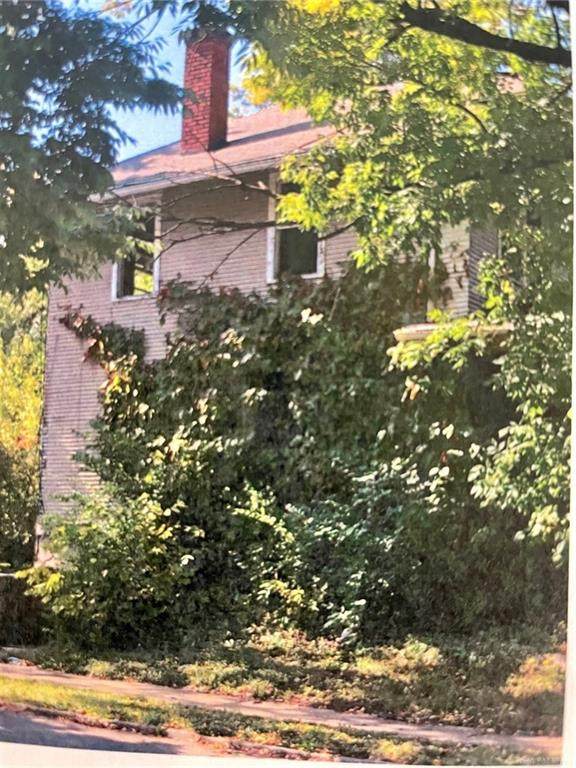 100 Fairview Avenue - Photo 1