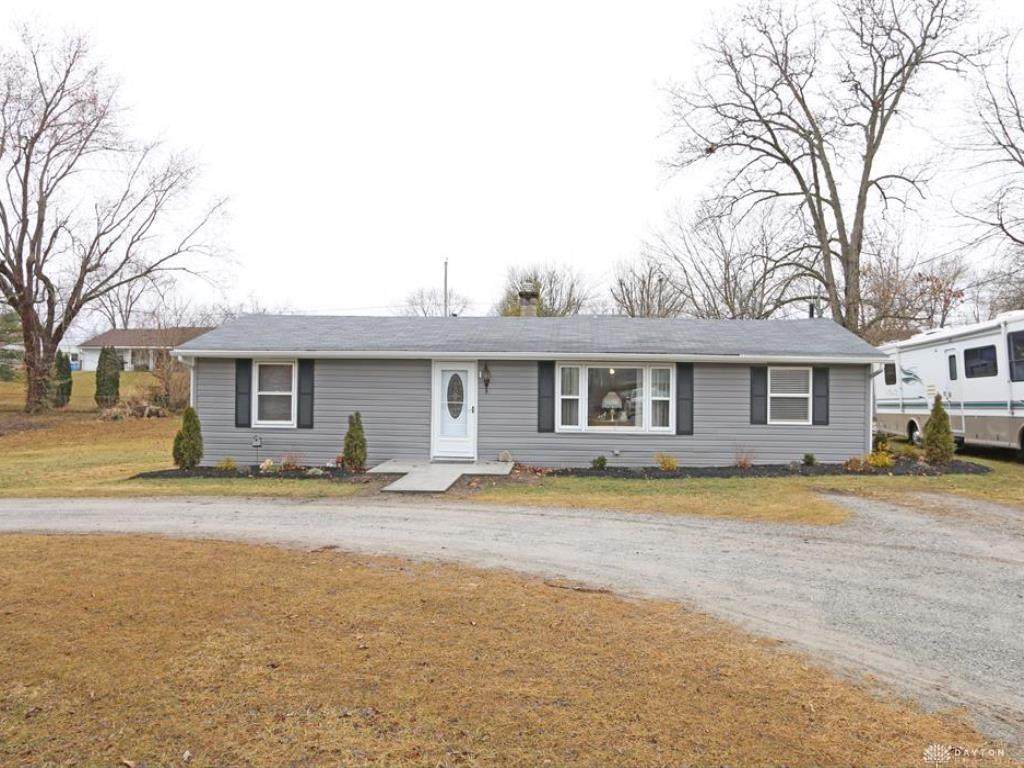 4039 Xenia Drive - Photo 1