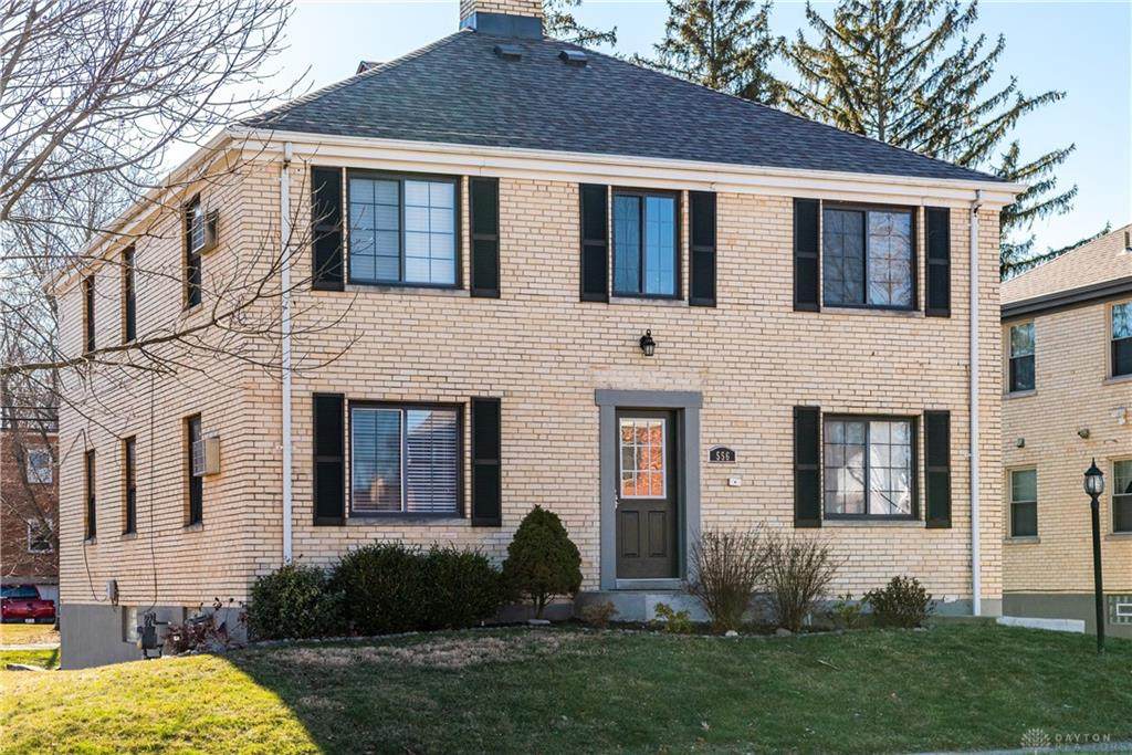 556 Corona Avenue - Photo 1