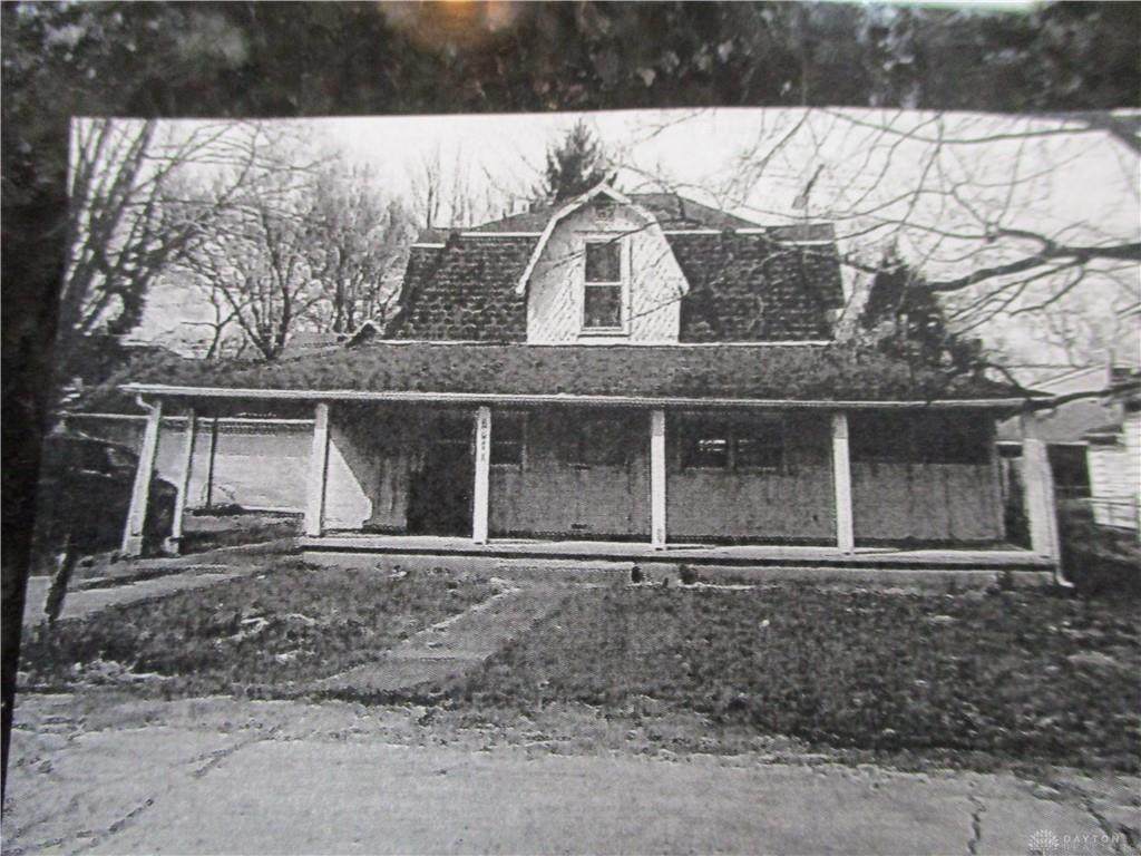 6071 Fourth Avenue - Photo 1