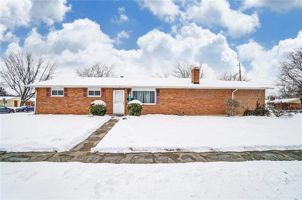 705 Albert Street - Photo 1