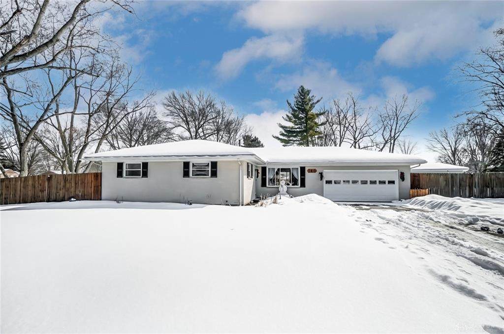 160 Carrousel Drive - Photo 1