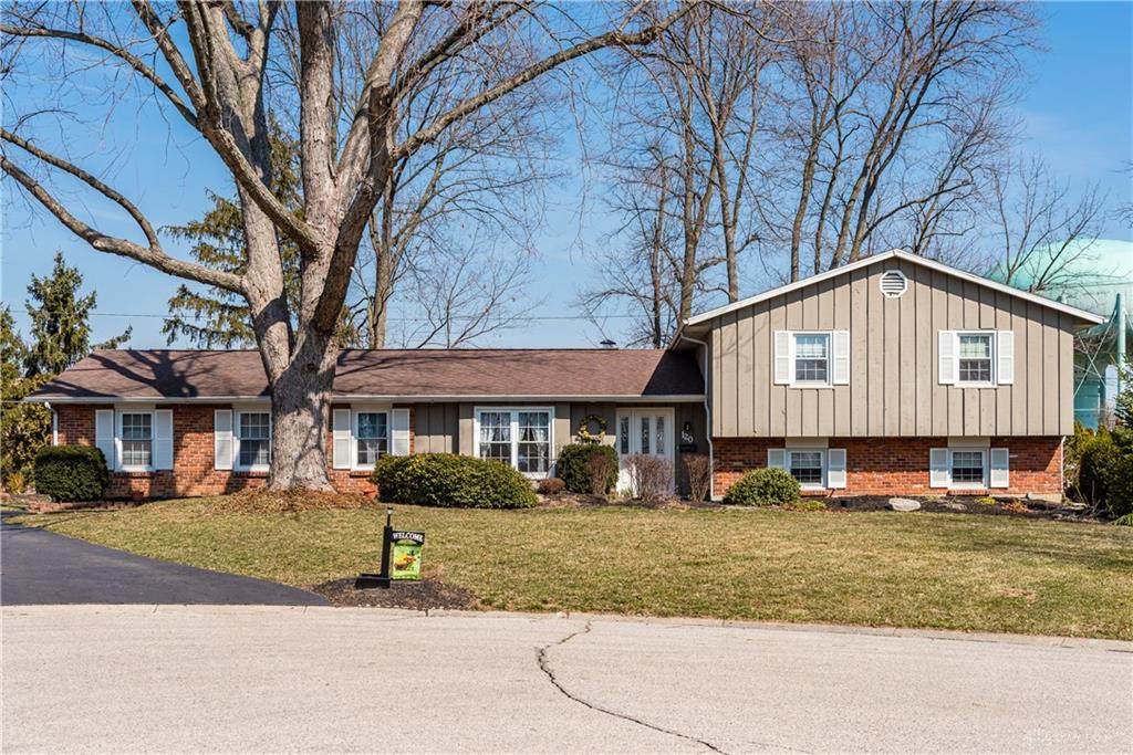 120 Woodfield Place - Photo 1