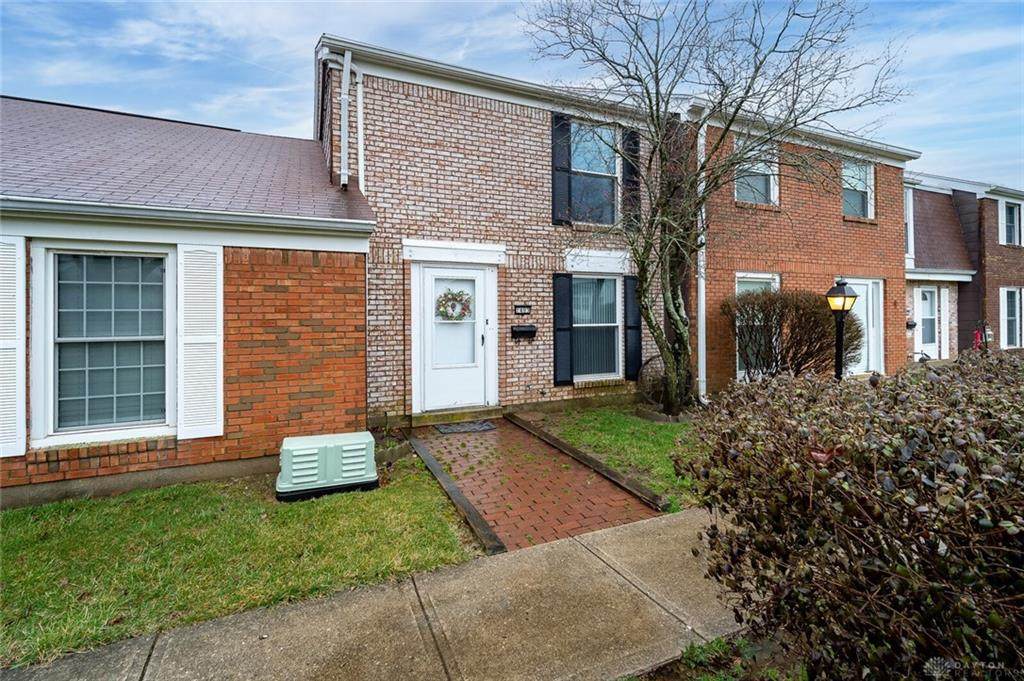 1403 Williamsburg Court - Photo 1