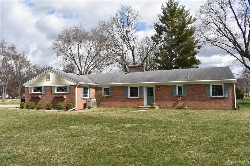 1052 Kenbrook Drive - Photo 1