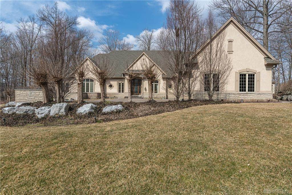 1533 Country Wood Drive - Photo 1