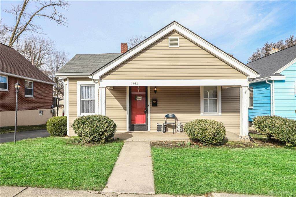 1745 Brookline Avenue - Photo 1