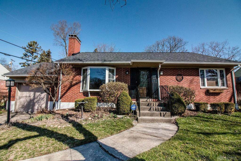 409 Claridge Drive - Photo 1