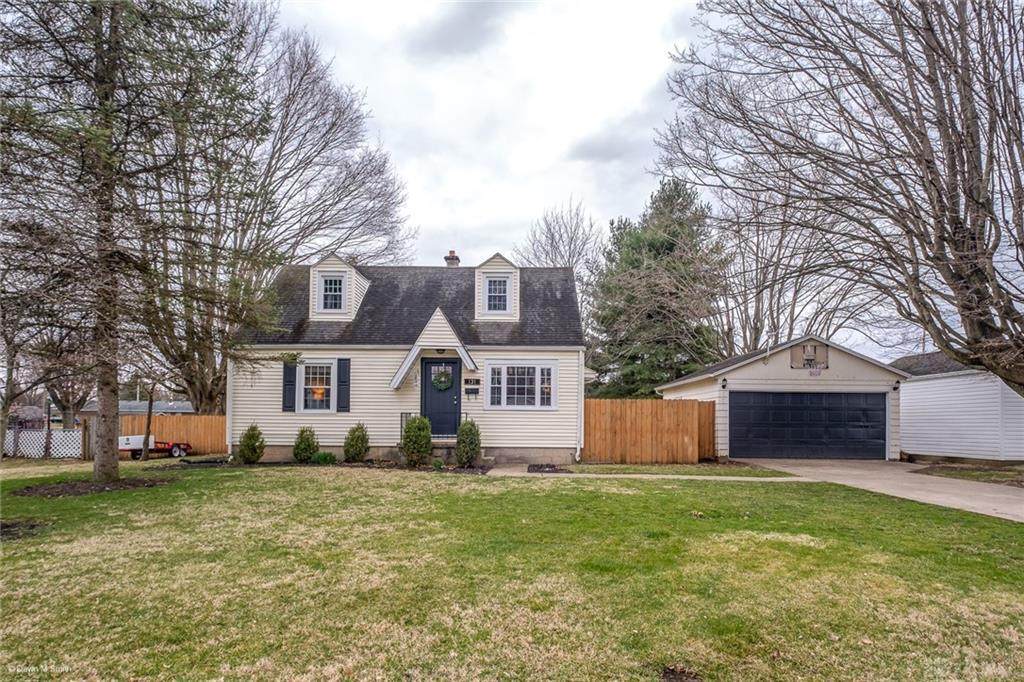 131 Estelle Avenue - Photo 1