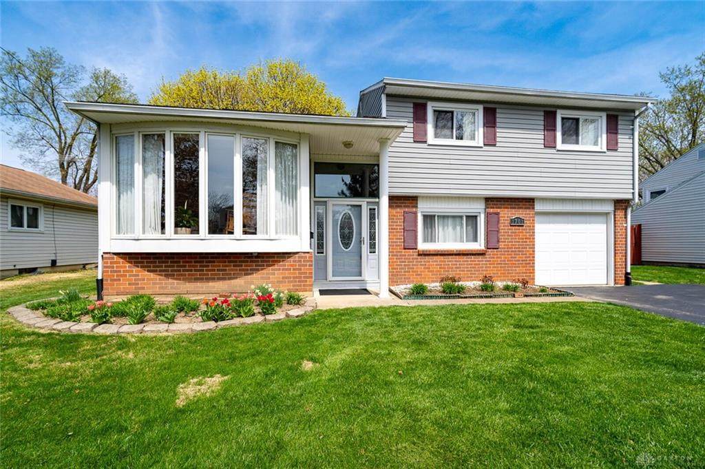 1701 Redbush Avenue - Photo 1